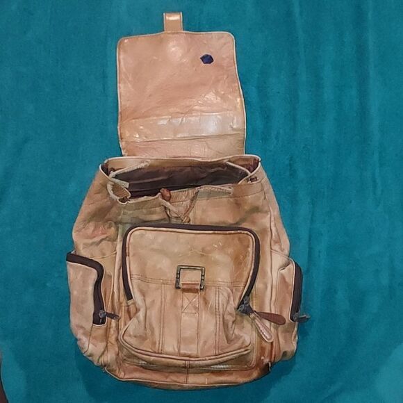 Vintage Leather Backpack Made in Columbia main image 6